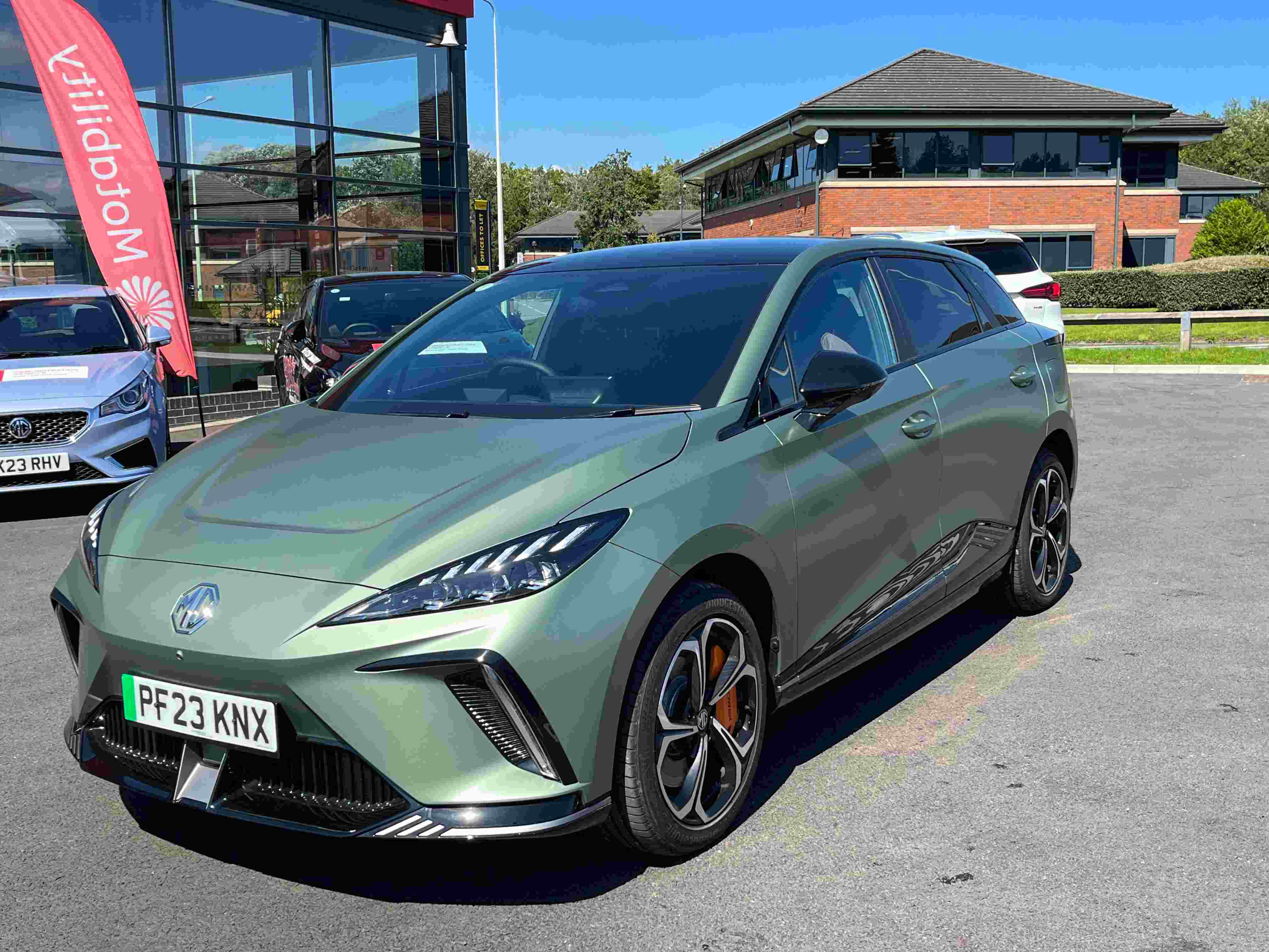 Is the MG4 Extended Range the perfect electric car lease deal? ecar